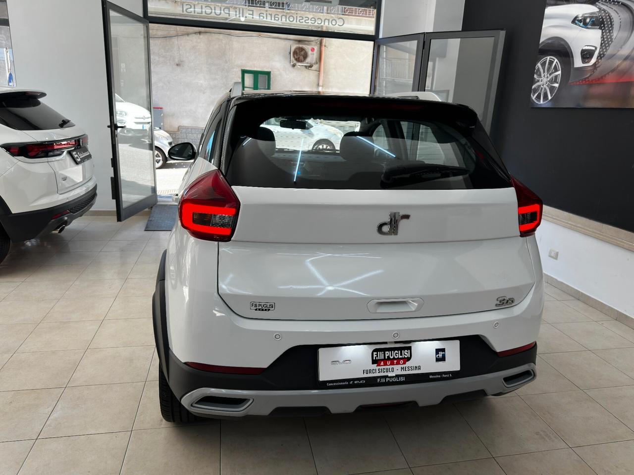 Dr 3.0 1.5 BENZINA KM 15.900 - 2024