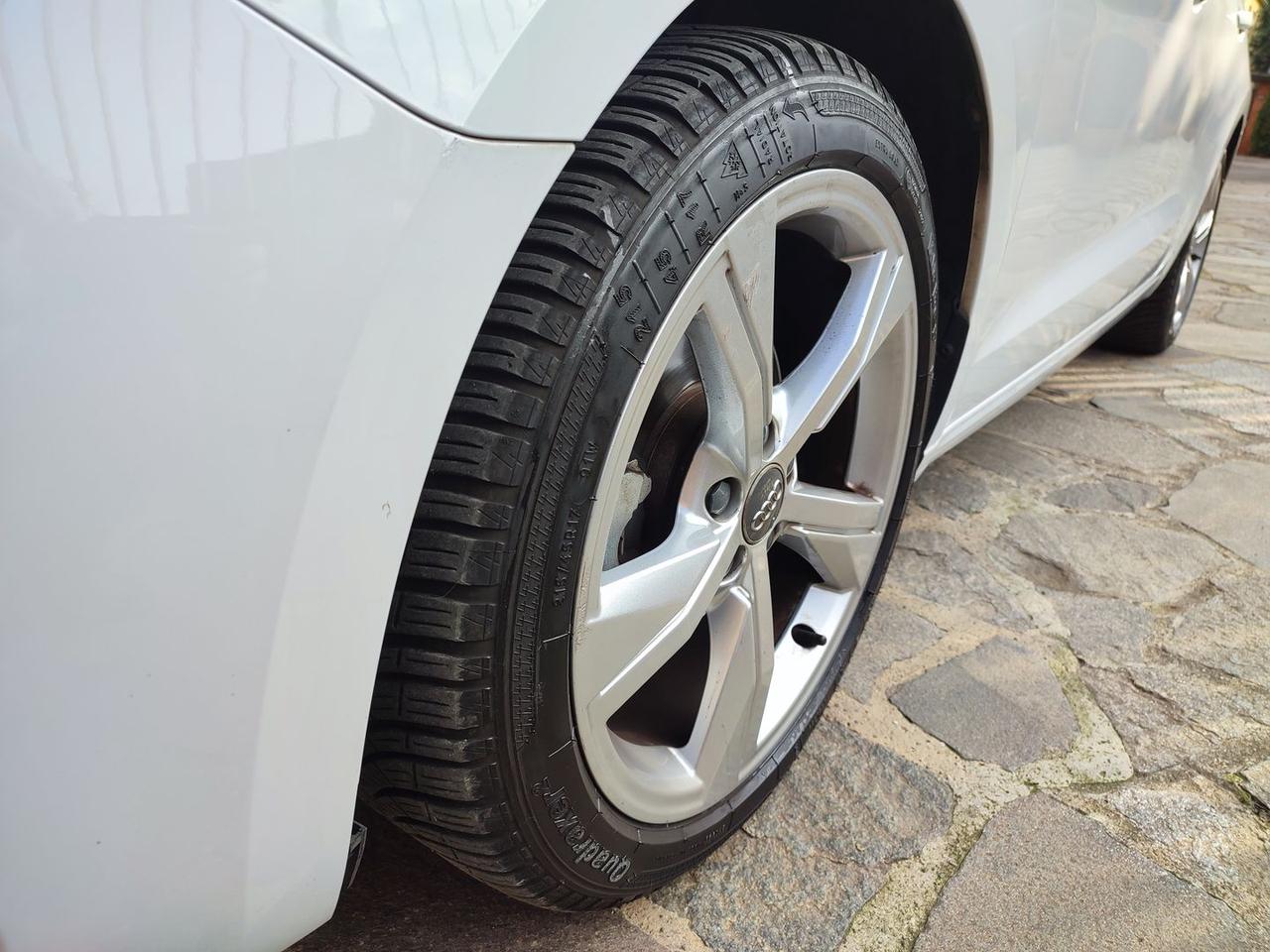 Audi A1 1.0 30 TFSI Sportback Admired Advanced