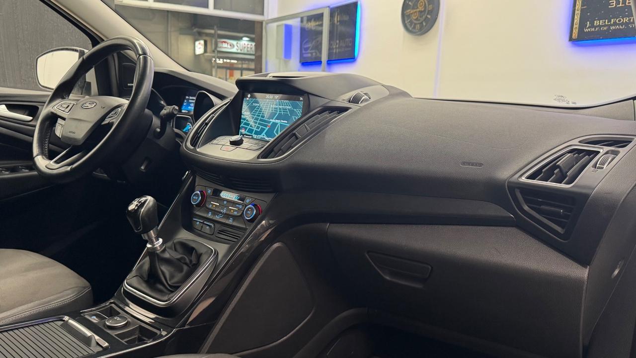 Ford Kuga 1.5 TDCI 120 CV S&S 2WD Titanium-2018