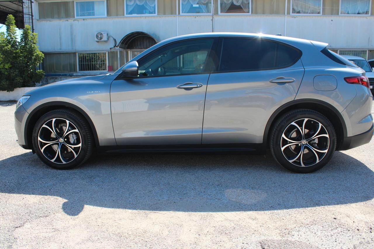 Alfa Romeo Stelvio 2.2 Turbodiesel 160 CV AT8 Super
