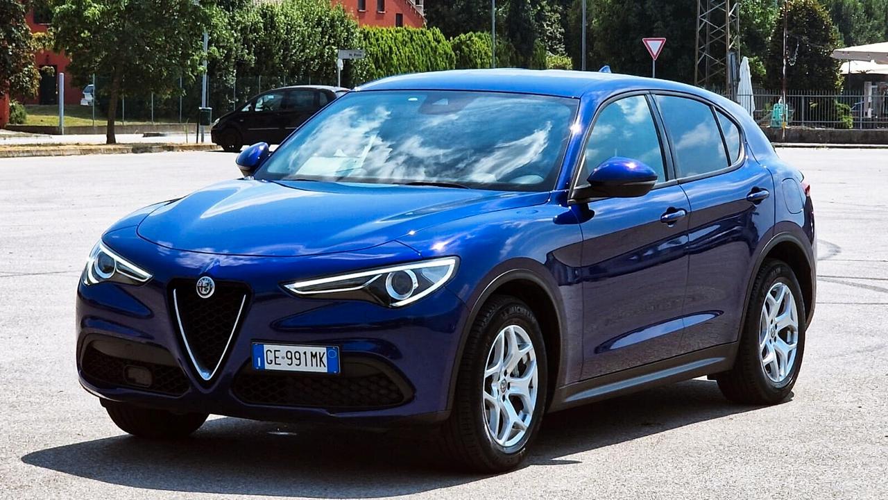 Alfa Romeo Stelvio 2.2 Turbodiesel 190 CV AT8 Q4