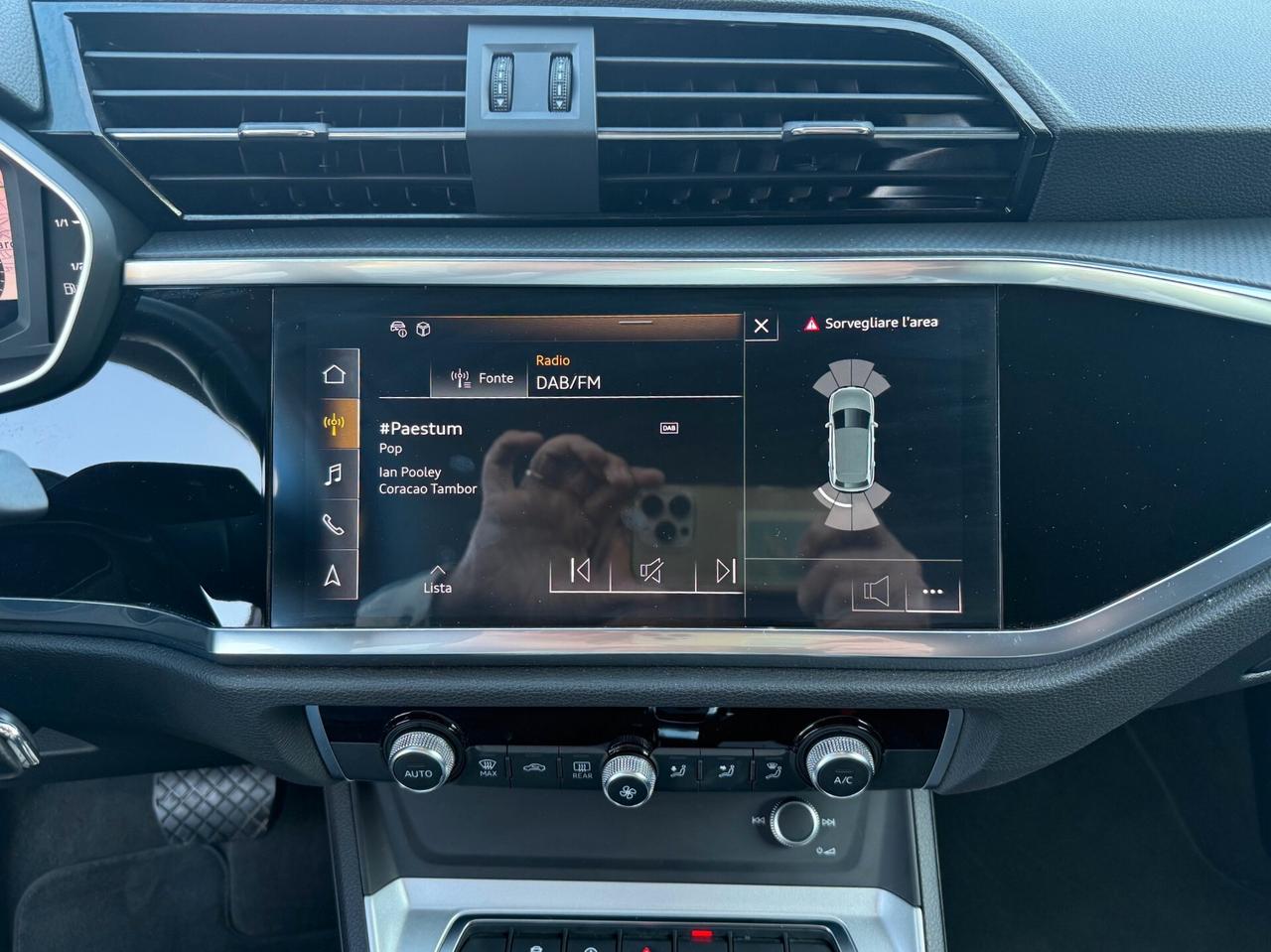 Audi Q3 35 TDI S tronic Business