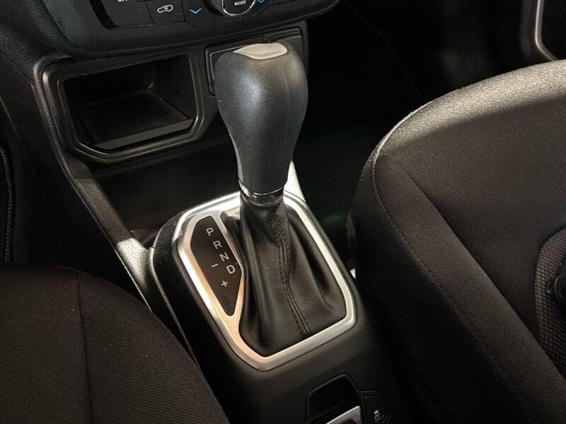 Jeep Renegade 1.3 T4 DDCT 150cv Longitude