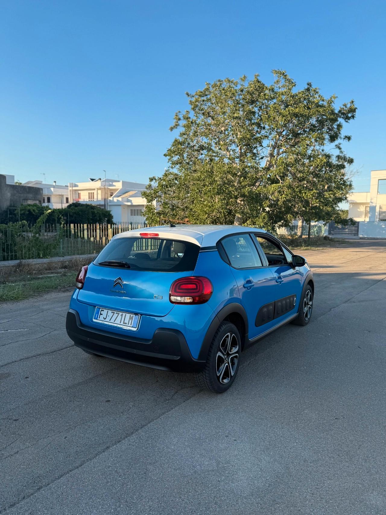 Citroen C3 PureTech 82 GPL Shine