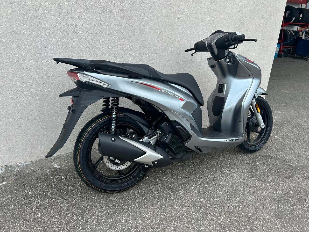 QJMOTOR SQ 200 GRIGIO