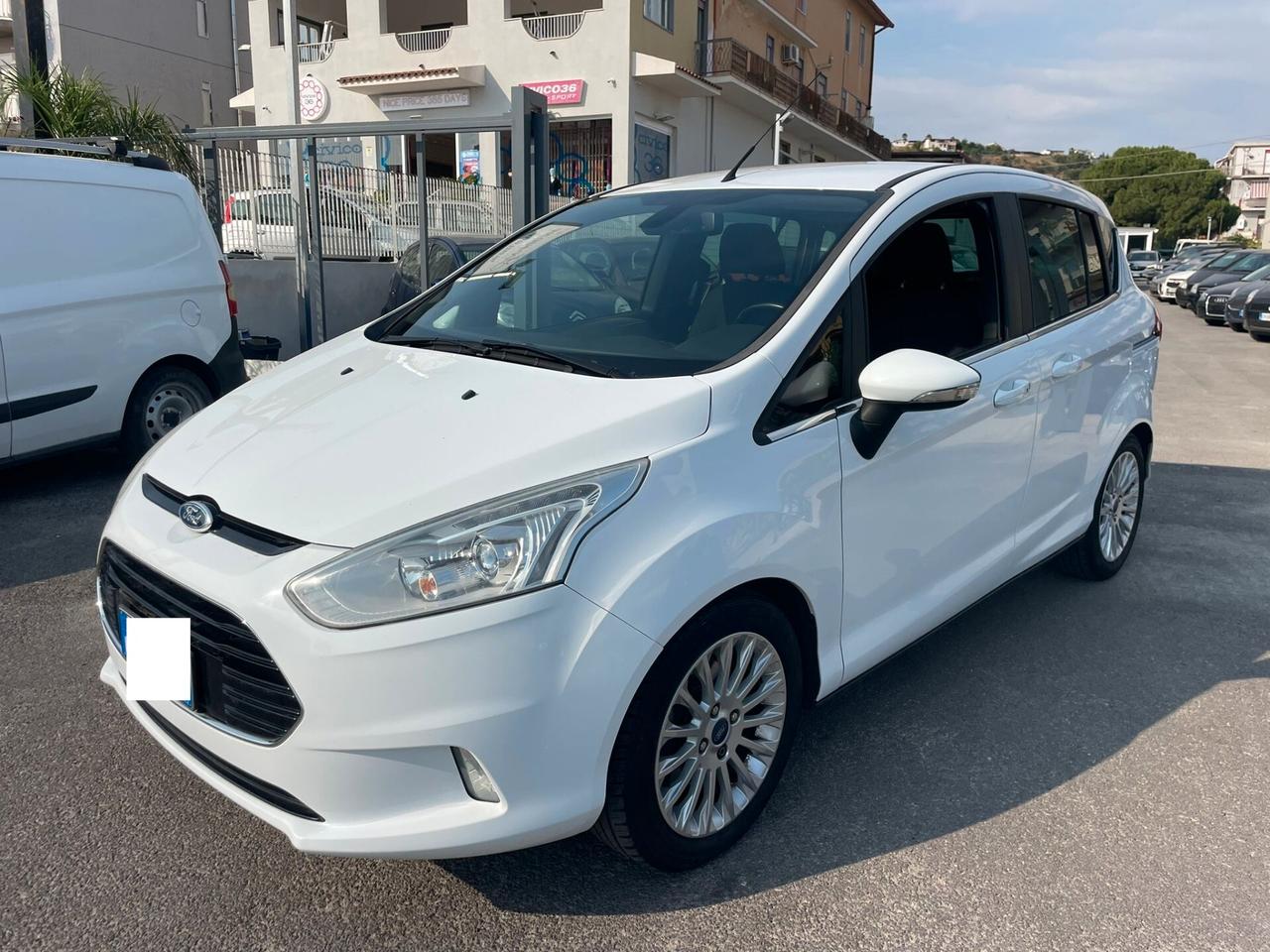 Ford B-Max 1.4 90 CV GPL Business Titanium