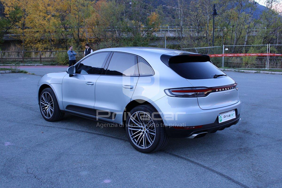 PORSCHE Macan 2.0