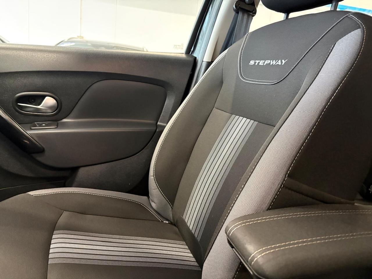 Dacia Sandero Stepway COMFORT 1.5 Blue dCi 95 CV 27000 KM