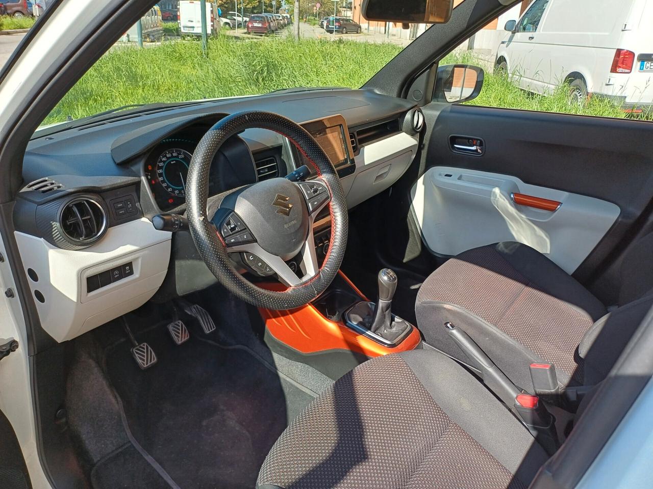 Suzuki Ignis 1.2 Hybrid Top