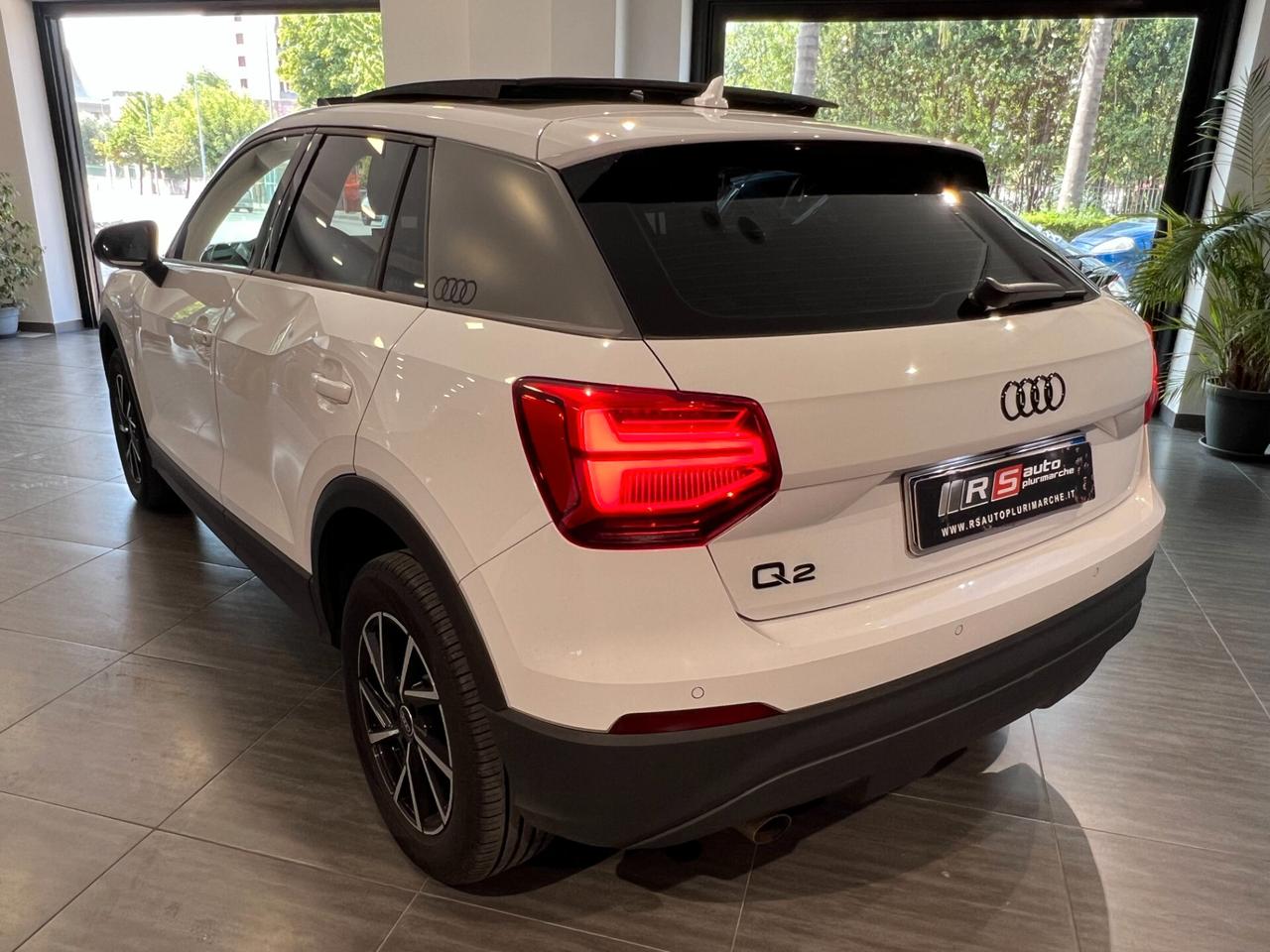 Audi Q2 1.6 TDI S tronic Design TETTO