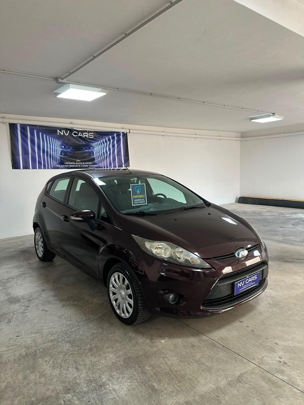 Ford Fiesta 1.4 5 porte Bz.- GPL Titanium