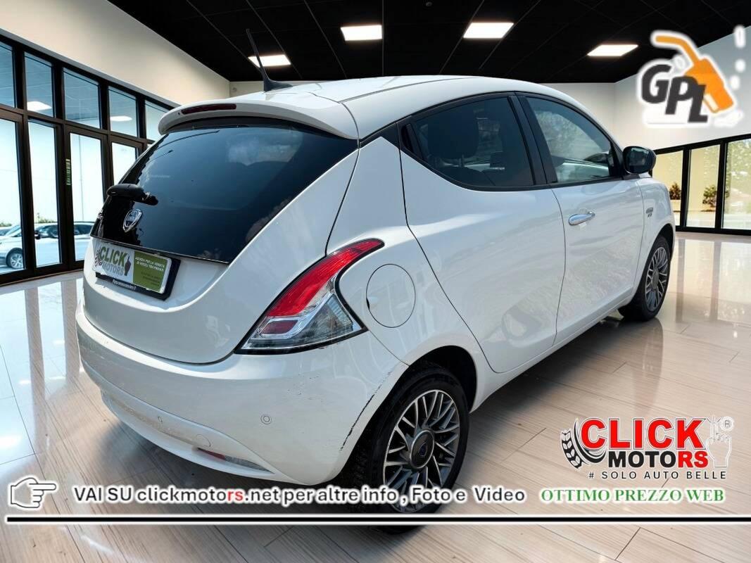 Lancia Ypsilon III Ypsilon III 2022 1.2 Gold Gpl 69cv