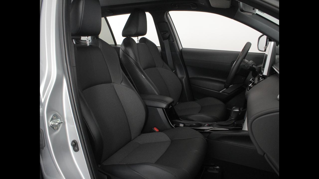 TOYOTA Corolla Cross - Corolla Cross 2.0h Lounge fwd 197cv e-cvt