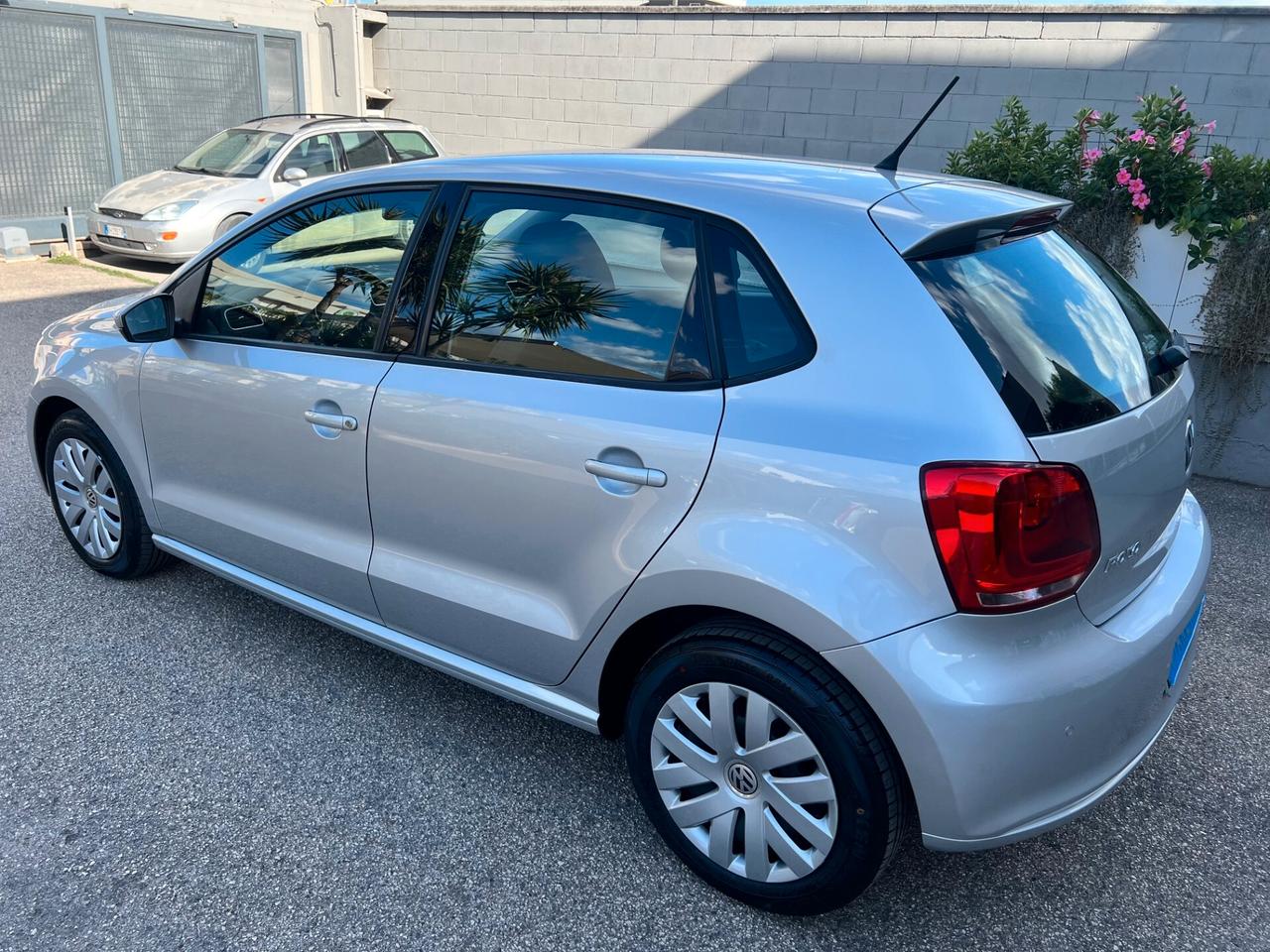 Volkswagen Polo 5pt 1.2 tdi 75cv Comfortline ADATTA NEOPAT. PERF.