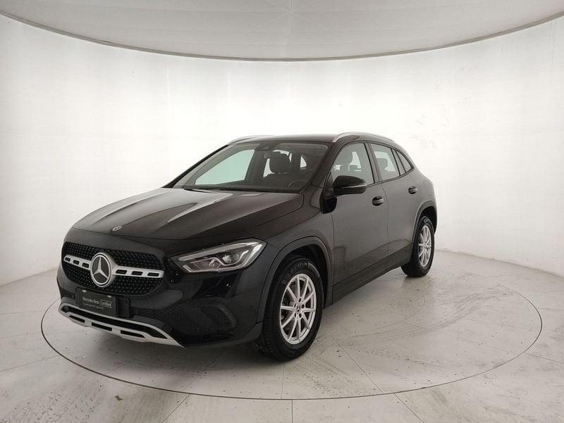 Mercedes-Benz GLA 180 d Business auto