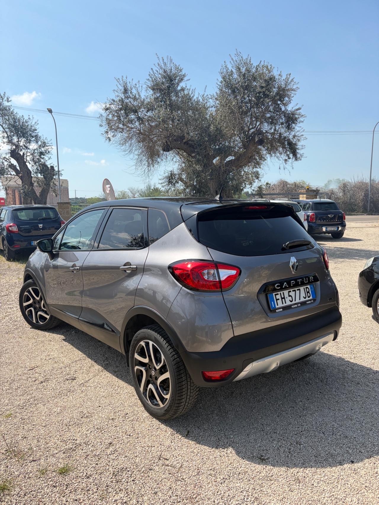 Renault Captur dCi 8V 90 CV EDC Start&Stop Energy Intens