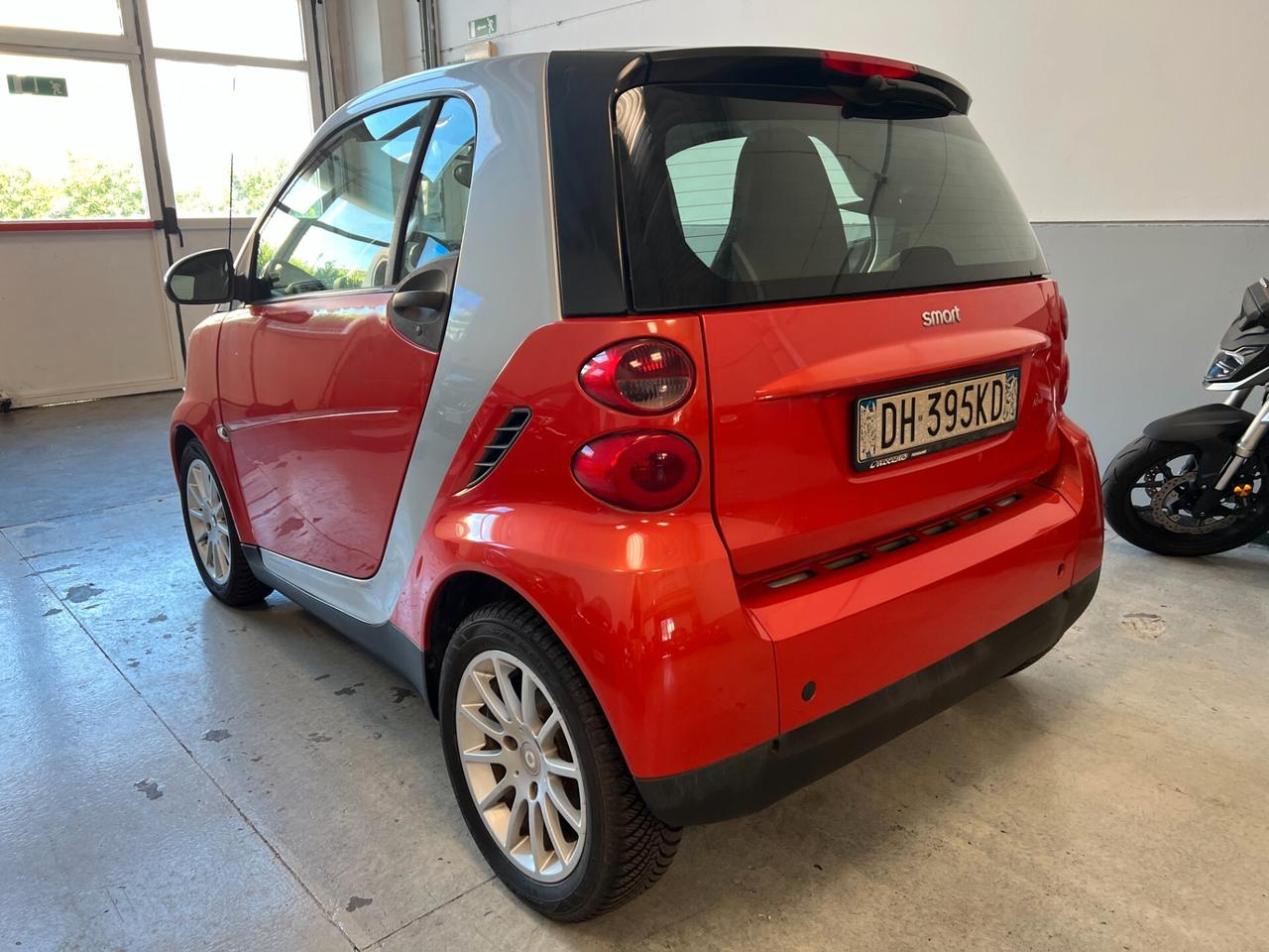 Smart ForTwo 1000 52 kW coupé passion