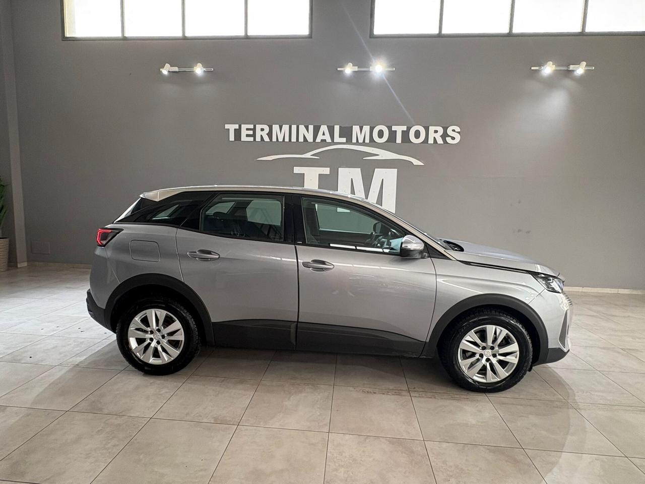 Peugeot 3008 BlueHDi 130 S&S EAT8 Active Pack