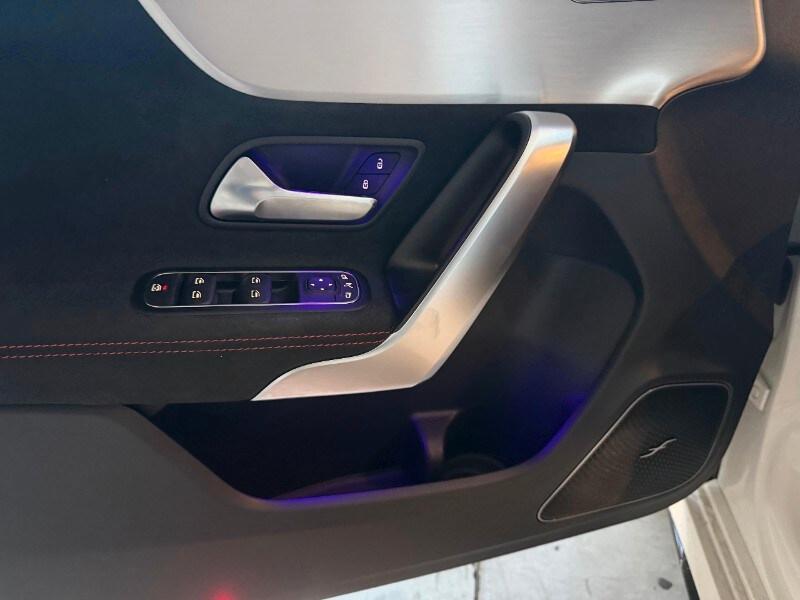 MERCEDES Classe A (V177) A 35 4Matic AMG