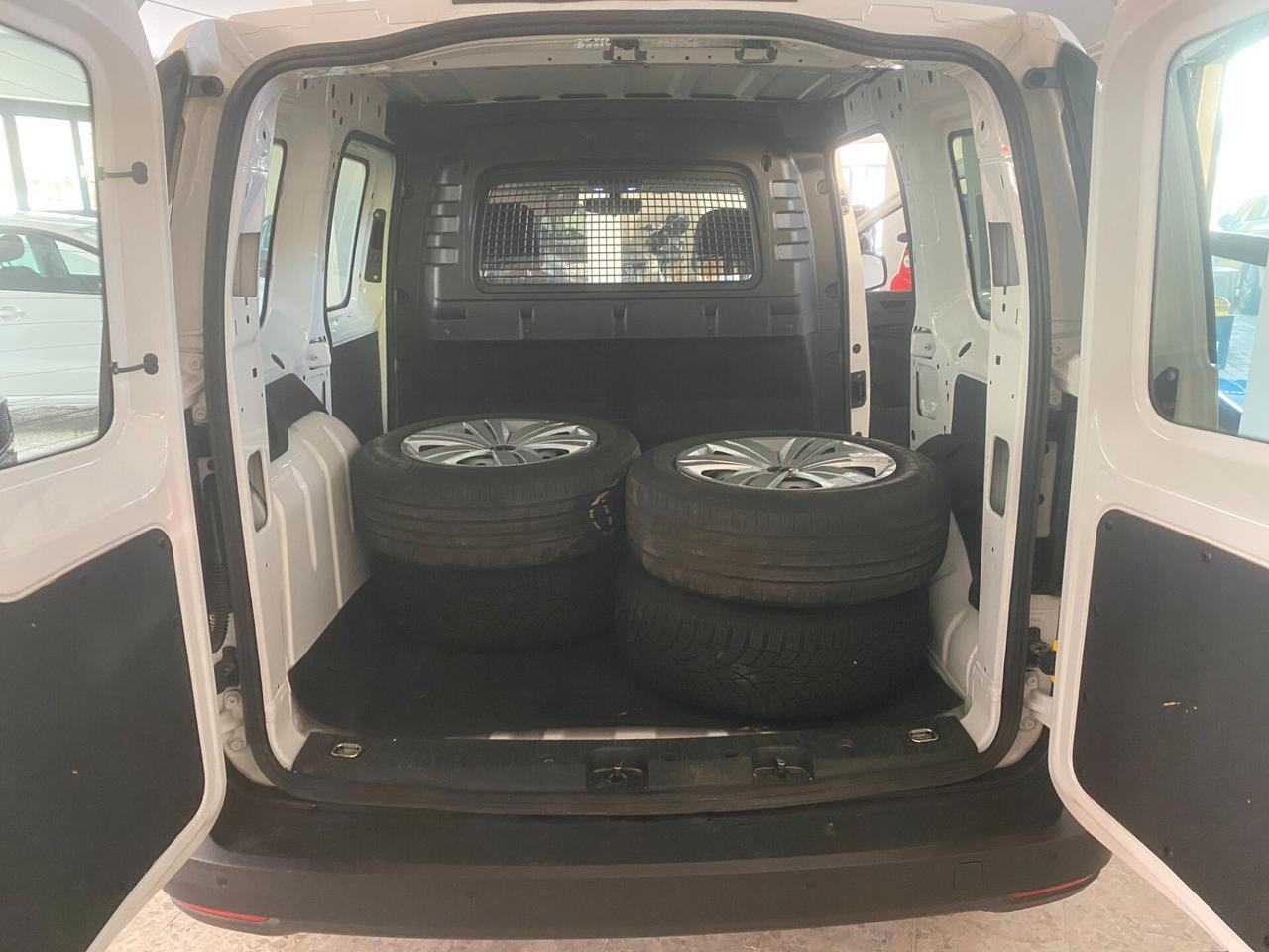 VW CADDY CARGO BUSINESS 1.5 benzina N1