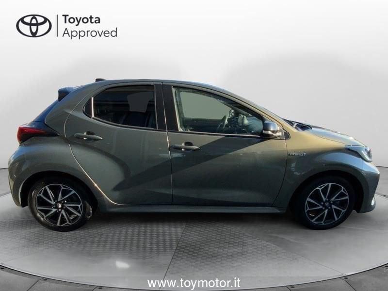 Toyota Yaris 4ª serie 1.5 Hybrid 5 porte Lounge