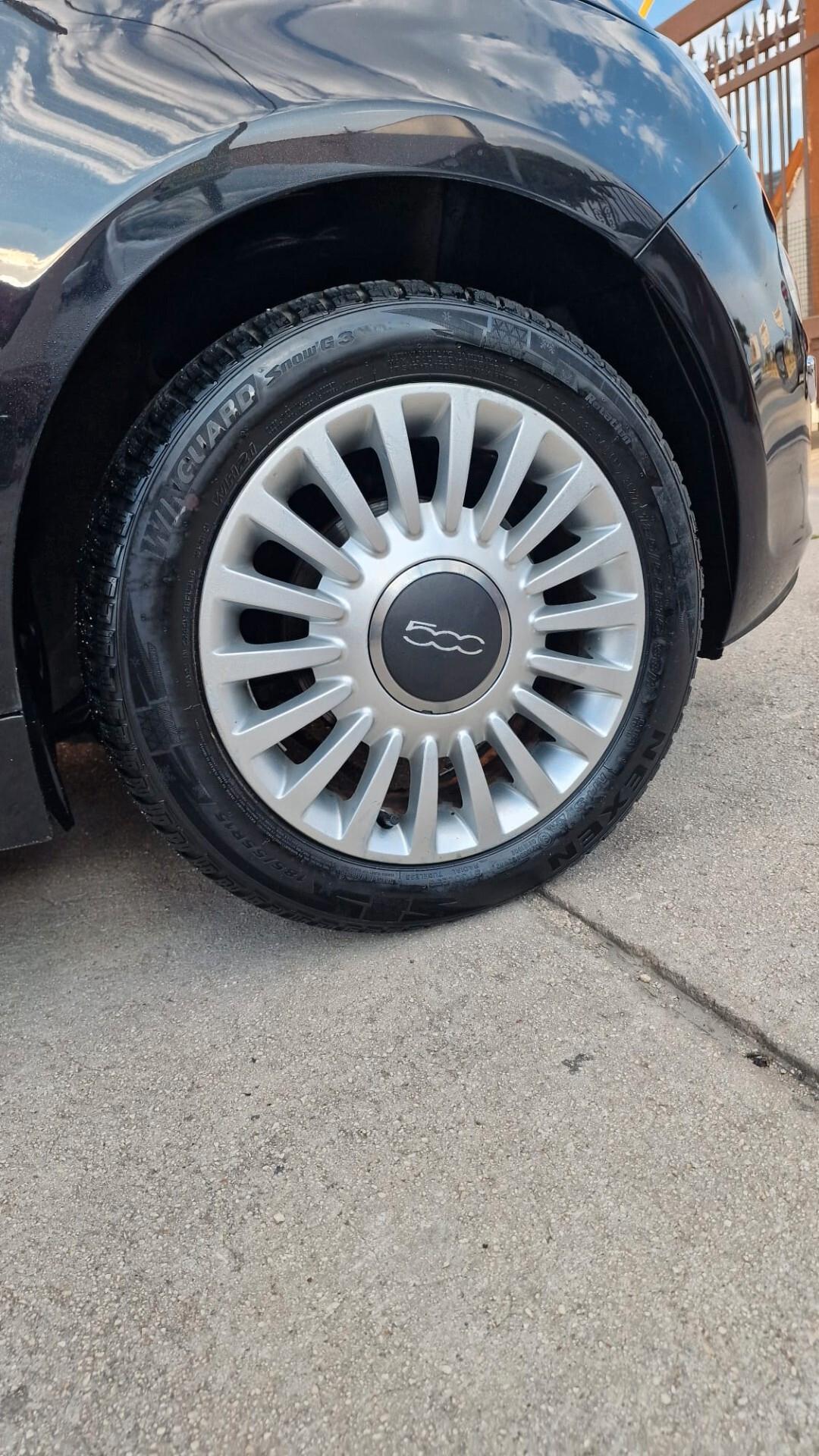 Fiat 500 1.2 Lounge 70 cv