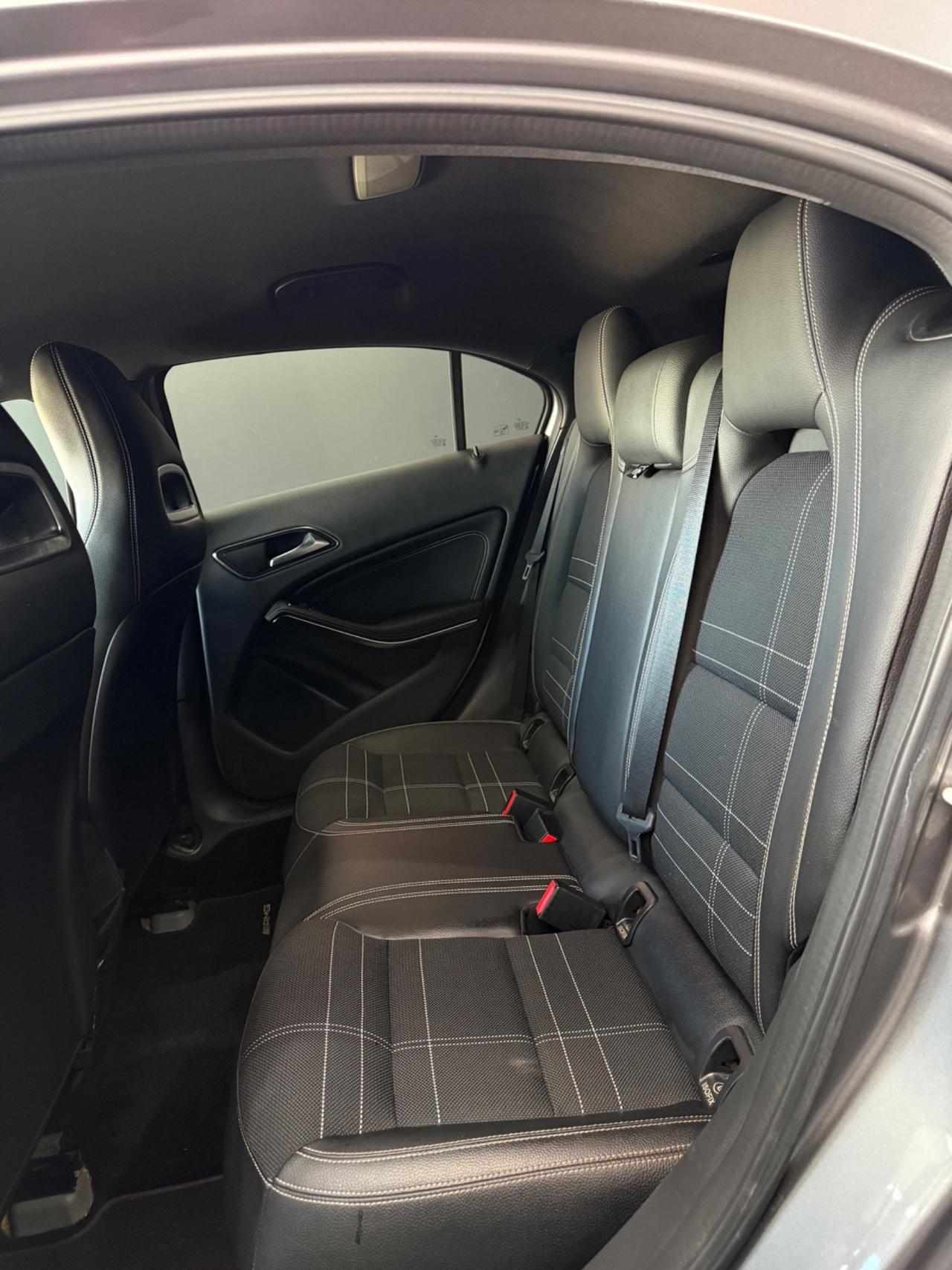 Mercedes-benz A180 CDI MOT.MERCEDES 109 CV