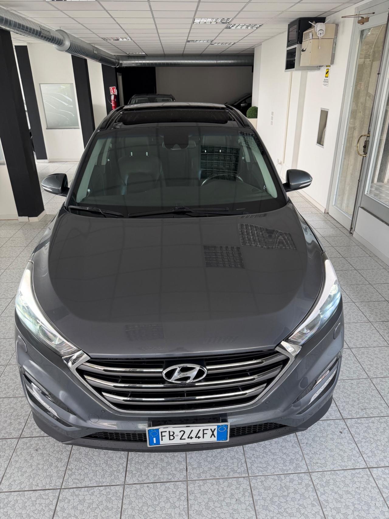 Hyundai Tucson 2.0 gasolio 4x4 Ful Optional
