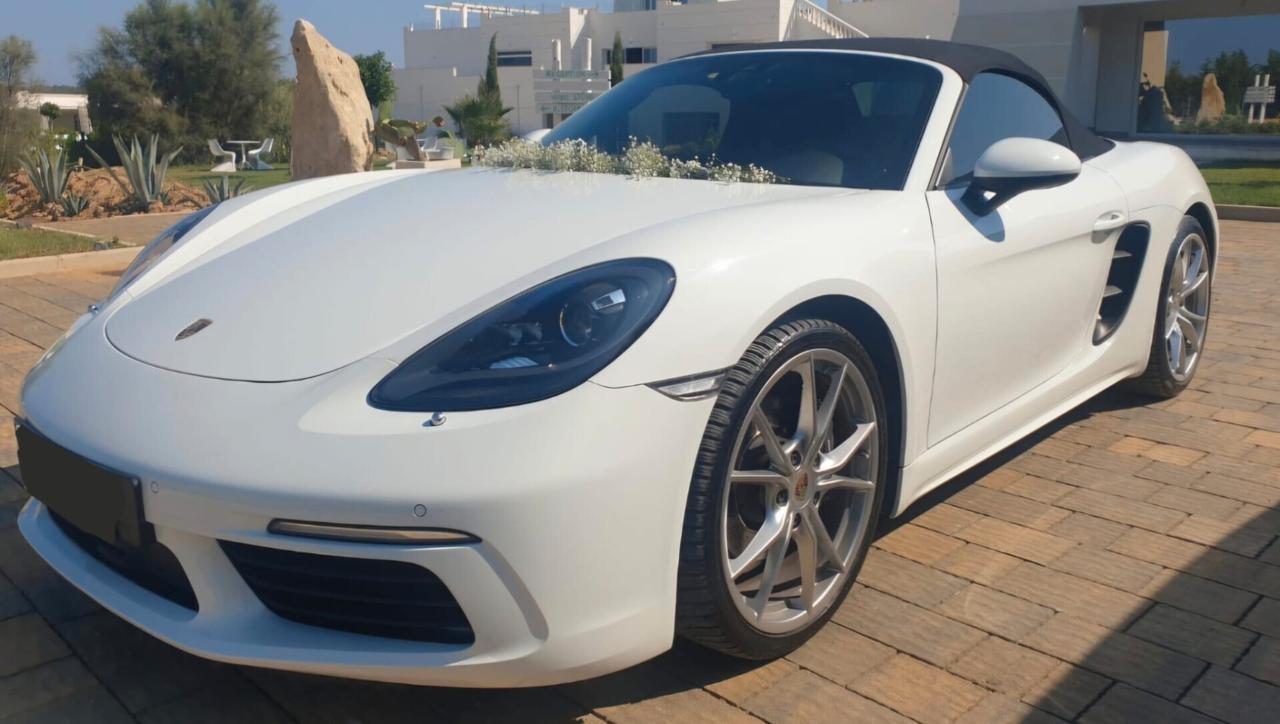 Noleggio Ferrari California - Maserati Ghibli