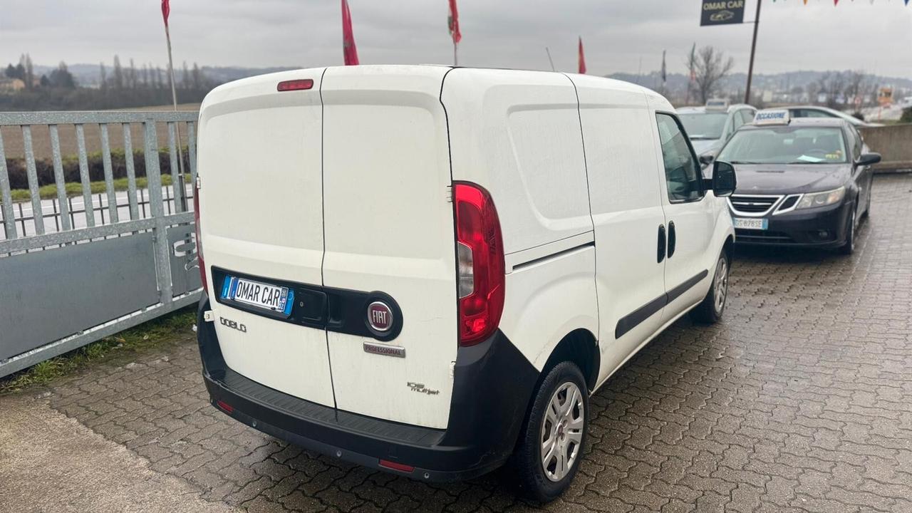 Fiat Doblo 1.6 MJT 2016 3 POSTI