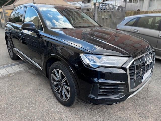 Audi Q7 55 TFSI e quattro tiptronic