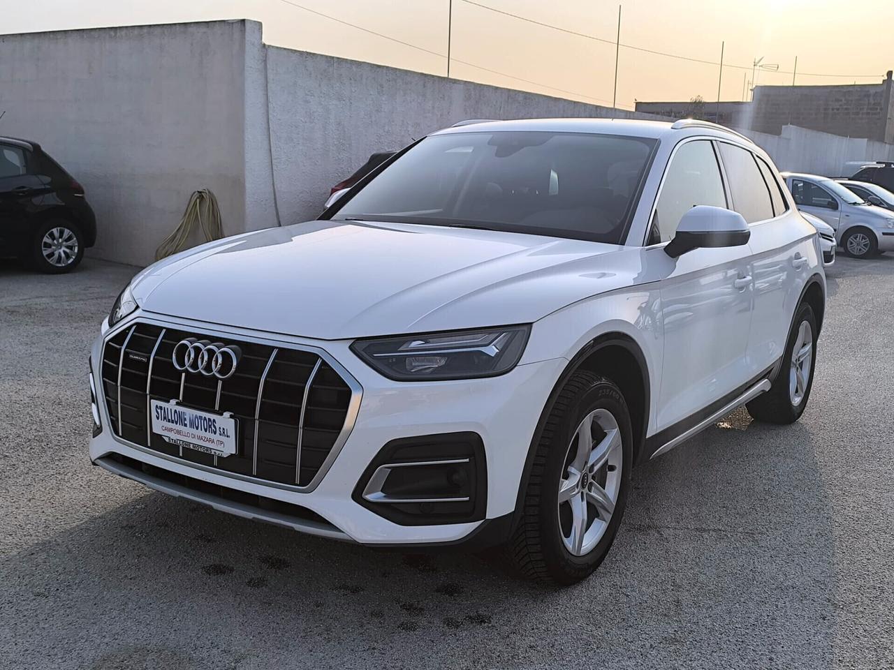 Audi Q5 40 TDI quattro S tronic Business Advanced