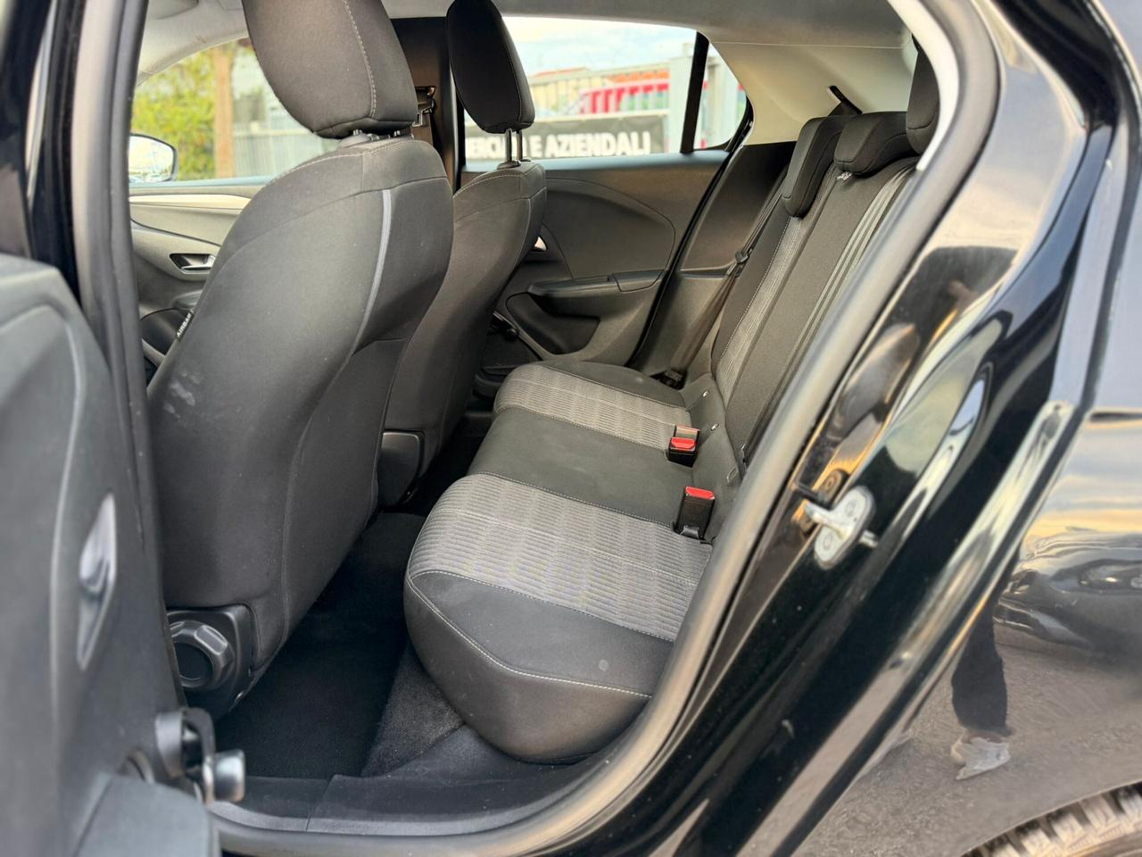 Opel Corsa 1.2 Elegance