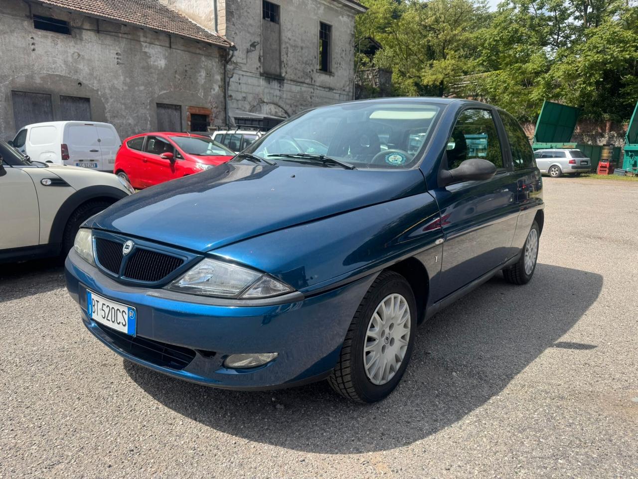 Lancia Y 1.2i cat Elefantino Blu
