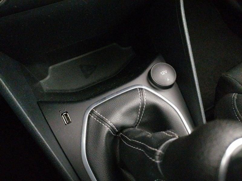 Ford Fiesta 5p 1.1 Titanium Gpl 75cv