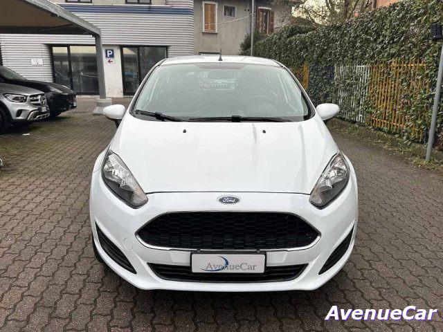 FORD Fiesta 5 porte IMPIANTO GPL DELLA CASA MADRE BEN TENUTA!!