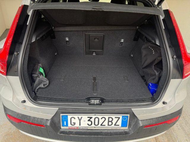 VOLVO XC40 B3 automatico Core
