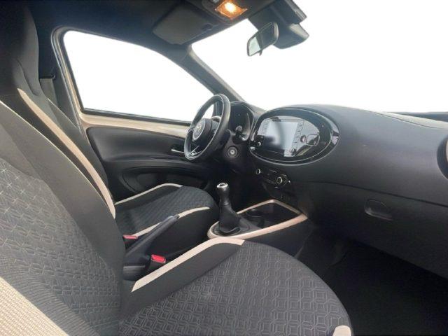 TOYOTA Aygo X 1.0 VVT-i 72 CV 5 porte Trend