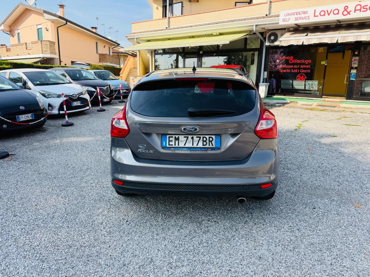 Ford Focus 2.0 TDCi 115 CV Powershift Titanium