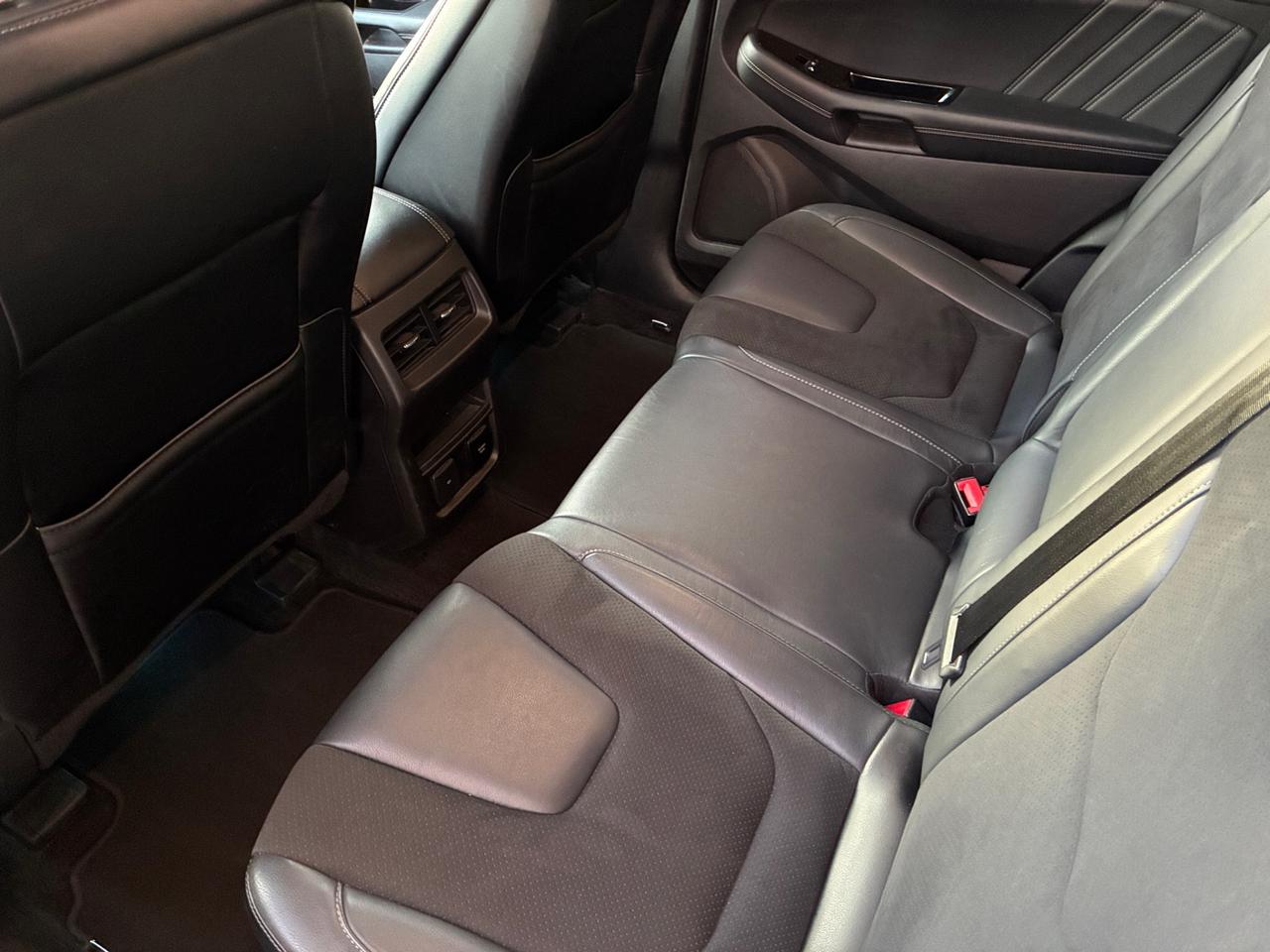 Ford Edge 2.0 TDCI 210 CV AWD S&S Powershift ST Line