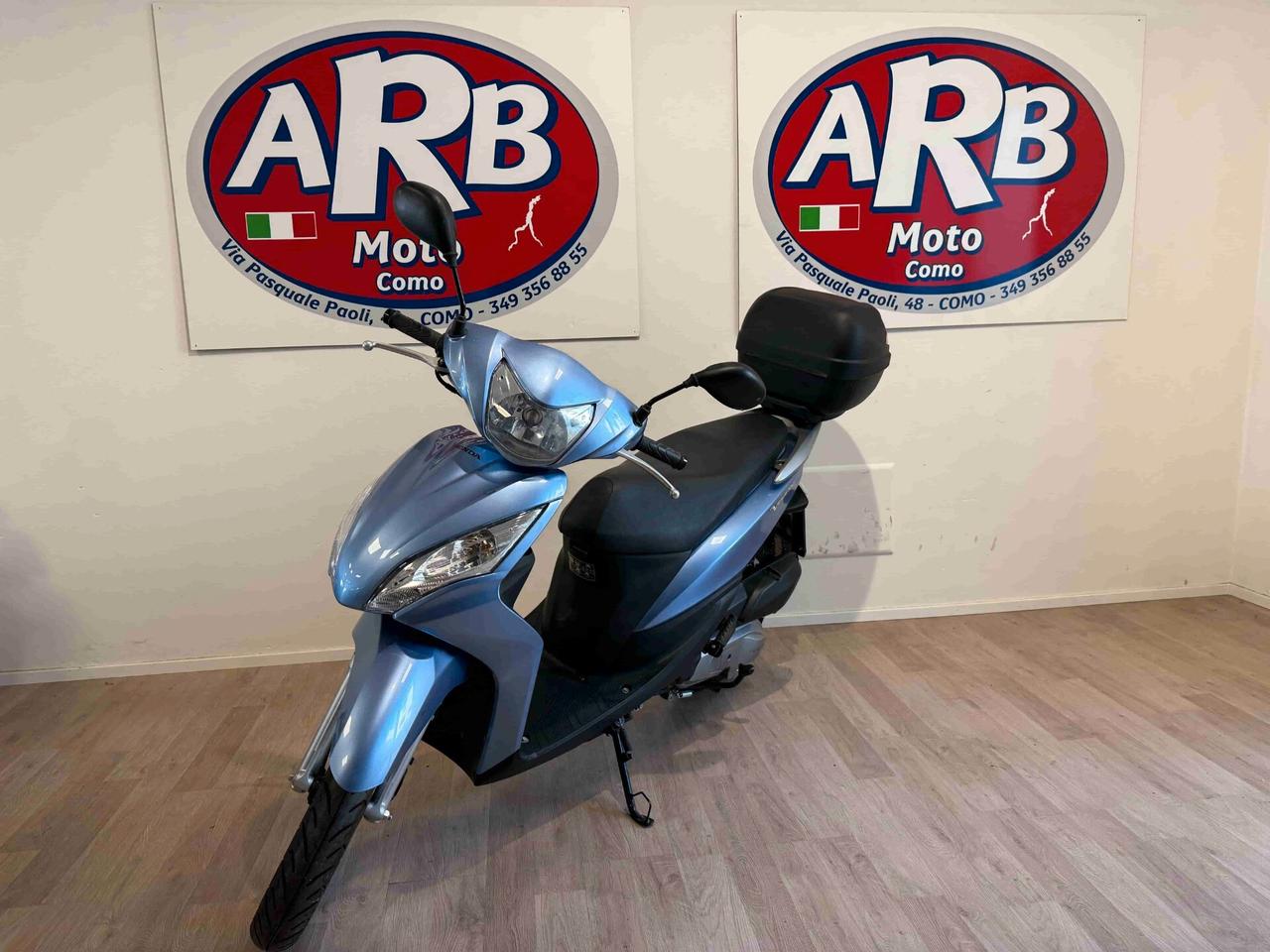 Honda Vision 110 standard