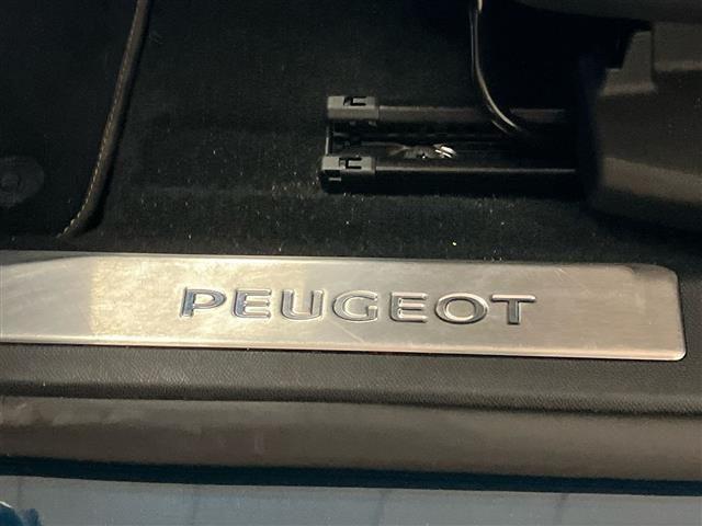 PEUGEOT 3008 1.6 HYBRID PHEV 225cv GT e-EAT8