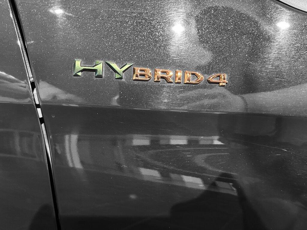 Peugeot 3008 1.6 HYbrid4 Allure Pack 4x4 e-EAT8