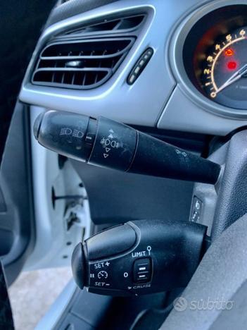 CITROEN C3 1.1 Exclusive neopatentati TETTO PANO