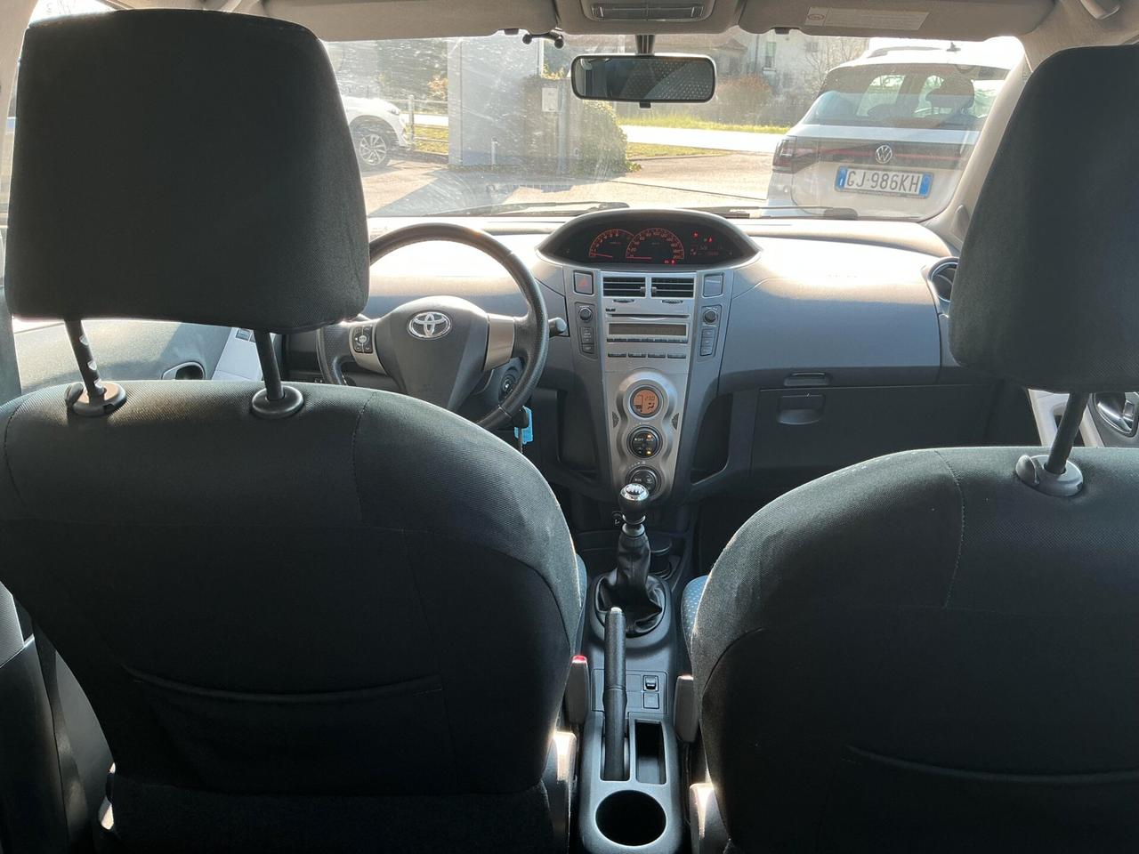 Toyota Yaris 1.3 5 porte Sol