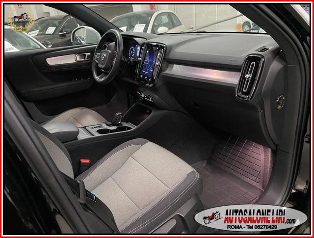 VOLVO XC40 T3 Geartronic Momentum Pro