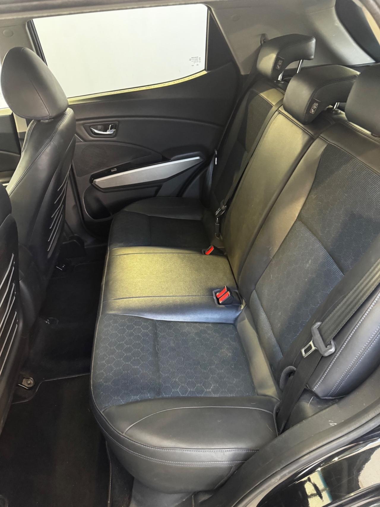 Ssangyong Tivoli 1.6d 2WD Go