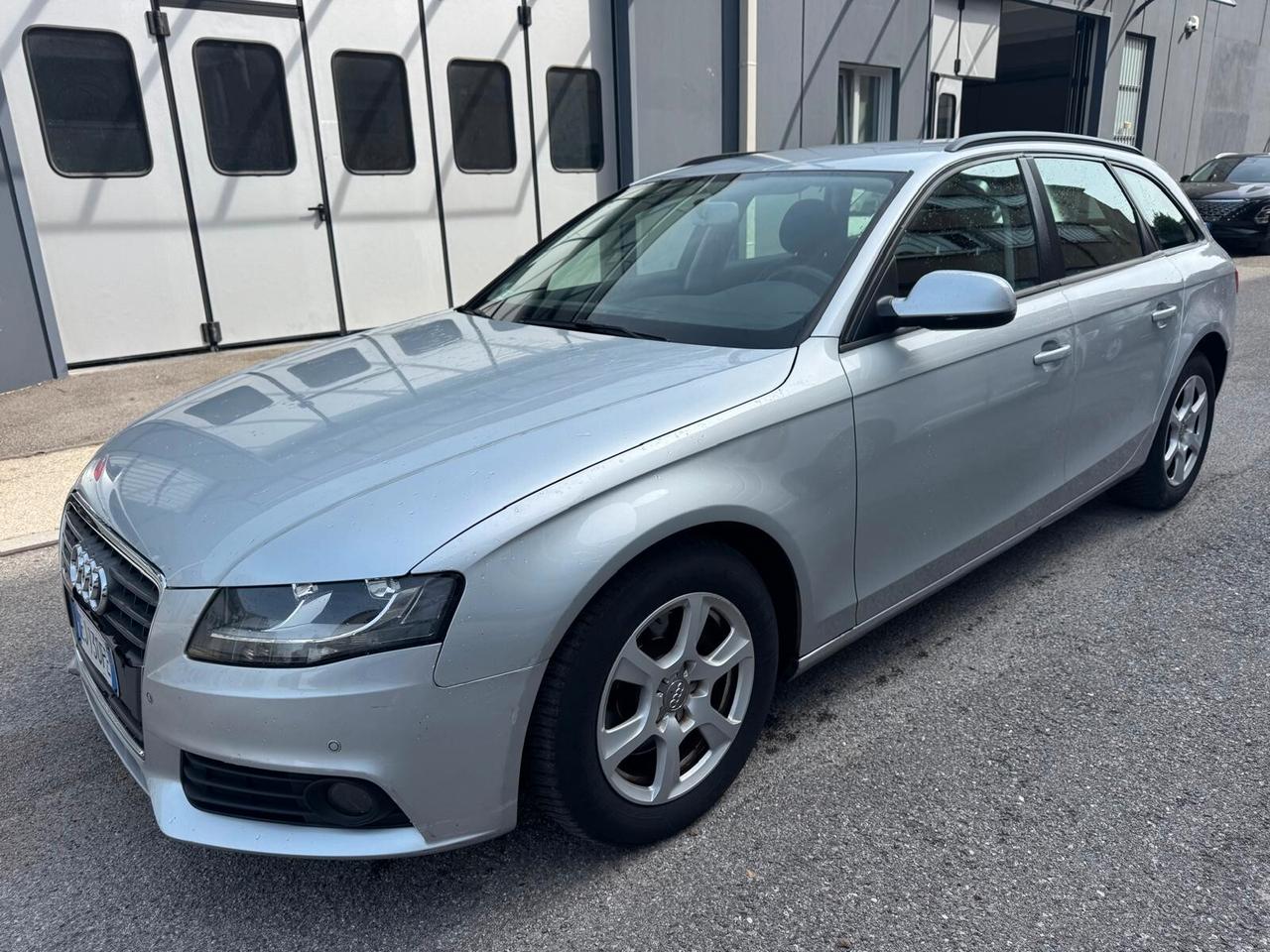Audi A4 Avant 2.0 TDI 143CV F.AP. mult. Ambiente*EURO5