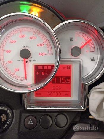 Moto Guzzi 1200 Sport - 2009