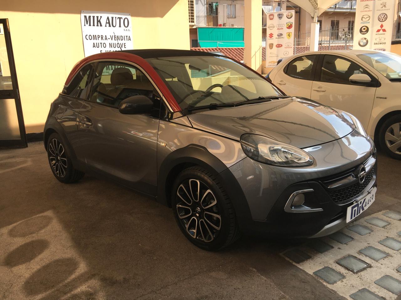 Opel Adam Rocks 1.2 70 CV X Factor